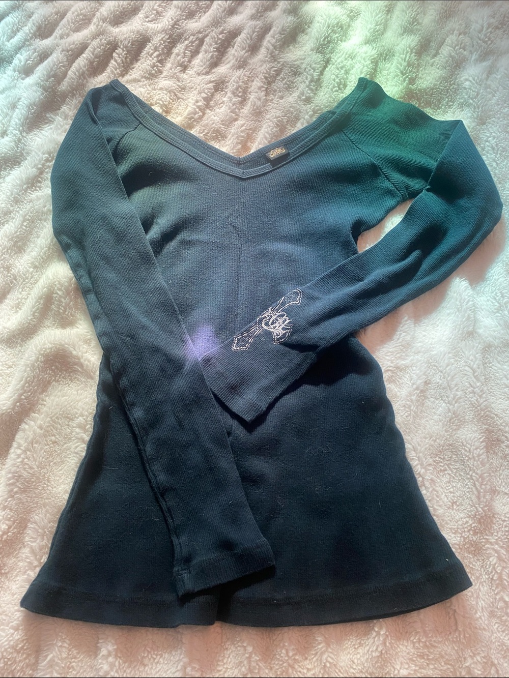 SoCal vintage Long Sleeve V-Neck Top